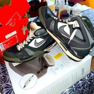 Nike Air Used